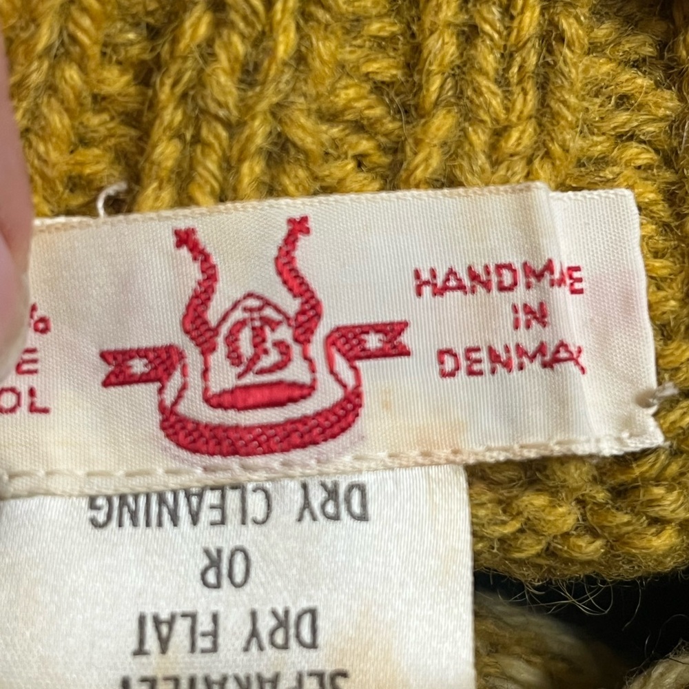 Mustard and Charcoal Fair Isle Wool Sweater - Picture 6 of 7
